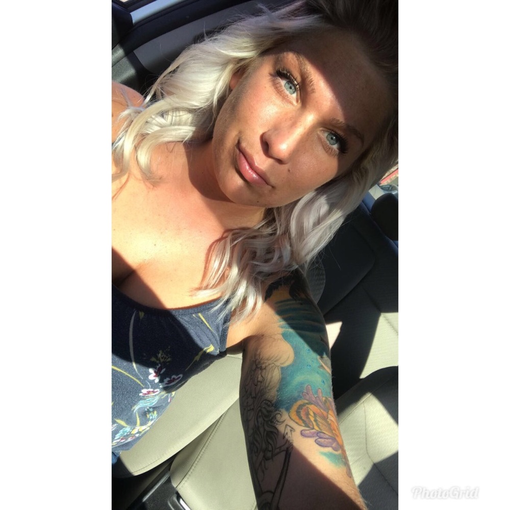 Meet your Posher, Sabrina